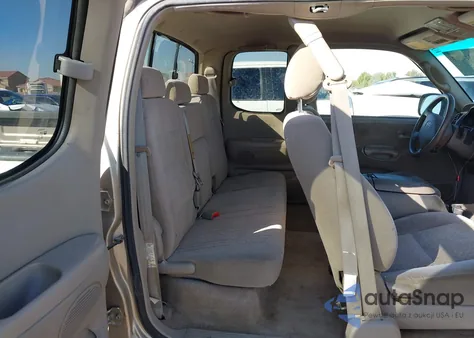 2006 Toyota Tundra Sr5 V8 z USA, uszkodzony, nr VIN 5TBRT34186S480127